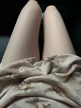 littleqiu online show from May 2026 11:50:01 AM
