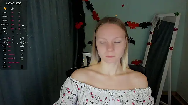 Kassandra XX online show from October 2025 07:31:01 AM