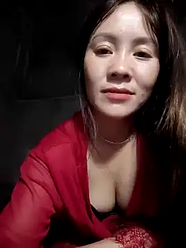 Snapshot of TinTim02 chatting on May 2026 12:46:02 PM TinTim02 online show from May 2026 12:46:02 PM