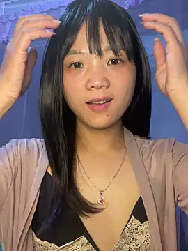 thaoyeuuu online show from September 2025 03:00:02 PM