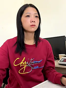 thaoyeuuu online show from October 2025 02:23:02 AM