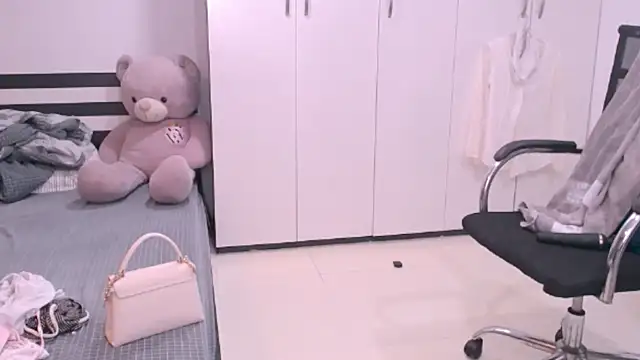 bunny b4nny online show from September 2025 02:42:01 PM