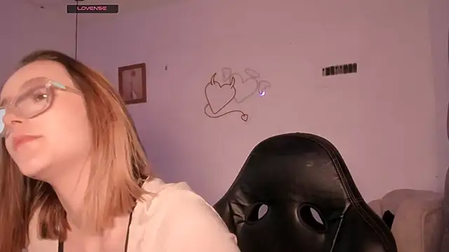 Snapshot of kristal_joi_dl chatting on September 2025 03:02:02 PM kristal joi dl online show from September 2025 03:02:02 PM