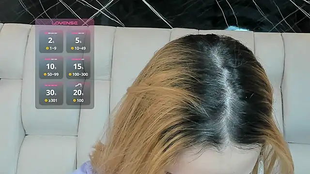 Snapshot of kristal_joi_dl chatting on November 2025 01:26:02 PM kristal joi dl online show from November 2025 01:26:02 PM