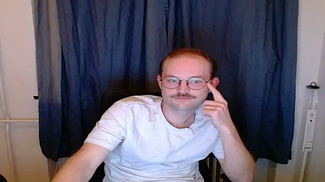 ChefDeLust online show from October 2025 05:12:01 PM