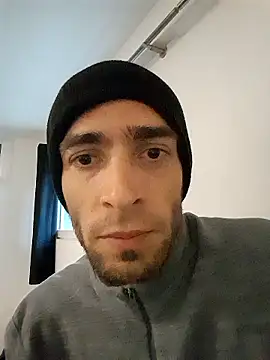 Snapshot of Kinshasa95 chatting on January 2026 08:30:01 AM Kinshasa95 online show from January 2026 08:30:01 AM