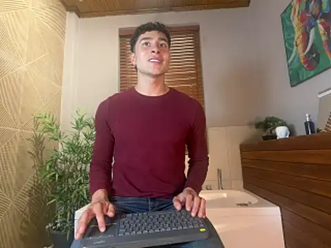 AustinJones  online show from January 2026 08:29:01 PM