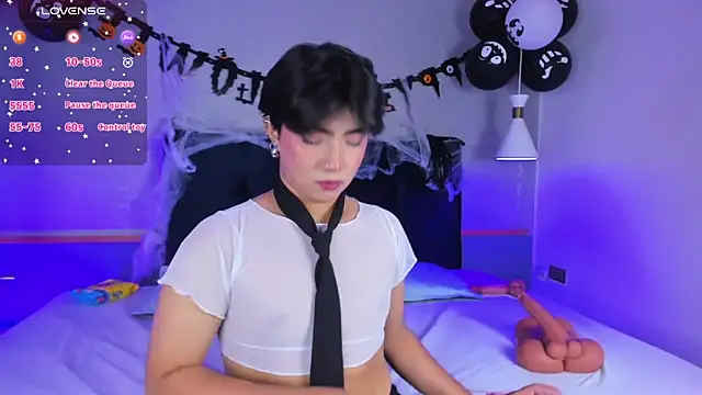 Creamy Angelo online show from October 2025 08:53:02 PM