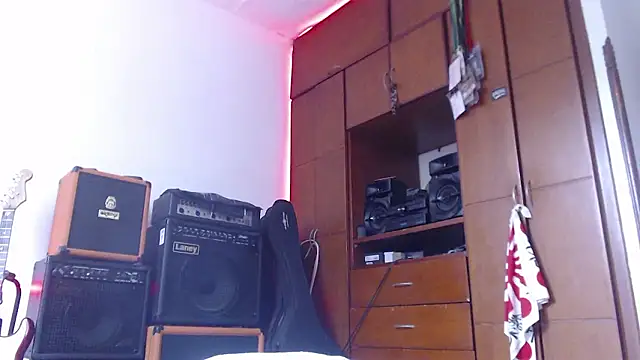 Diego  Barbarie   online show from January 2026 03:28:02 PM