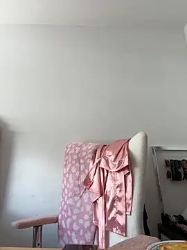 Snapshot of Victoria_alson chatting on September 2025 02:20:01 PM Victoria alson online show from September 2025 02:20:01 PM