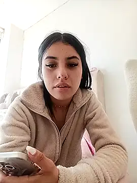 Snapshot of Victoria_alson chatting on November 2025 02:17:01 PM Victoria alson online show from November 2025 02:17:01 PM