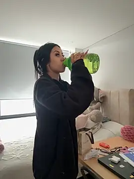 Snapshot of Victoria_alson chatting on November 2025 01:54:02 PM Victoria alson online show from November 2025 01:54:02 PM