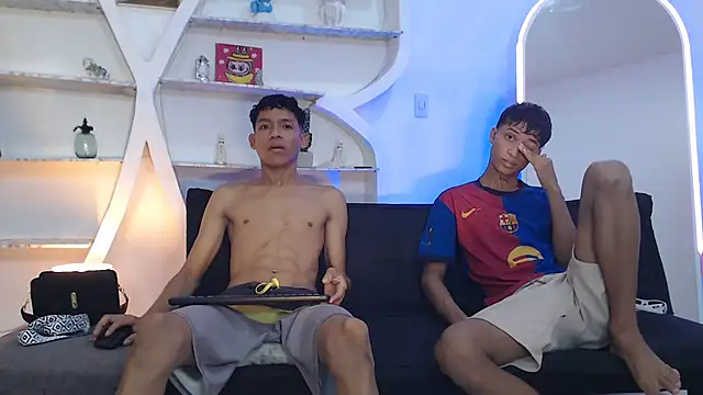 Snapshot of BEAUTY_BOYS1 chatting on October 2025 07:20:02 AM BEAUTY BOYS1 online show from October 2025 07:20:02 AM