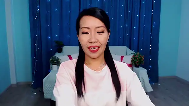 Snapshot of LiaPak chatting on September 2025 11:59:01 PM LiaPak online show from September 2025 11:59:01 PM