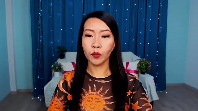 Snapshot of LiaPak chatting on September 2025 11:59:01 PM LiaPak online show from September 2025 11:59:01 PM