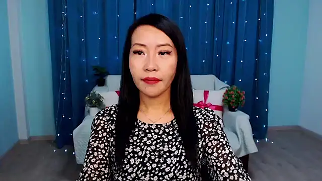 Snapshot of LiaPak chatting on September 2025 12:00:02 AM LiaPak online show from September 2025 12:00:02 AM