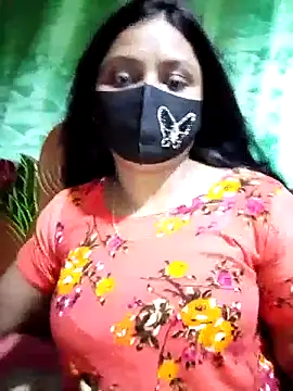 Mistompa24 online show from October 2025 05:06:01 AM