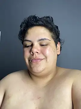 Snapshot of Hailey_Curvy chatting on July 2026 03:13:01 AM Hailey Curvy online show from July 2026 03:13:01 AM