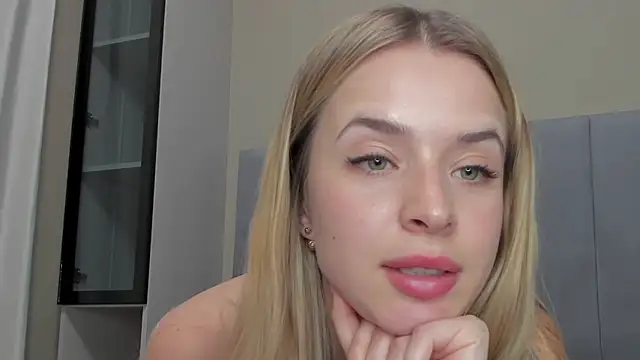 Touch me online show from February 2025 07:49:01 PM