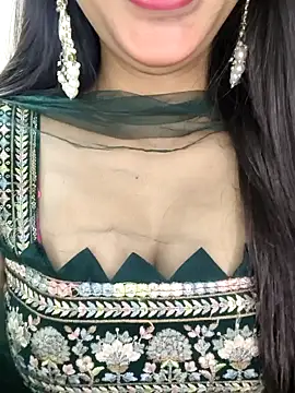 Cute merry01 online show from February 2026 03:36:02 AM