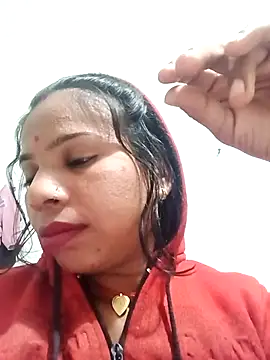 Rubi sarma online show from November 2025 01:10:01 PM