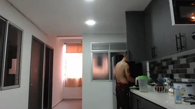 Warmteam777 online show from September 2025 10:01:02 PM