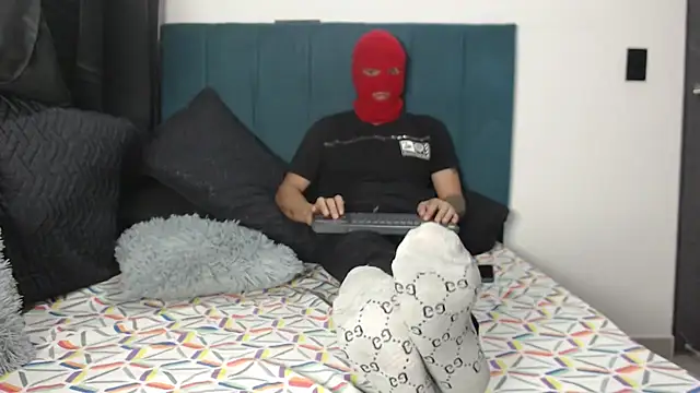 Warmteam777 online show from September 2025 12:26:01 AM