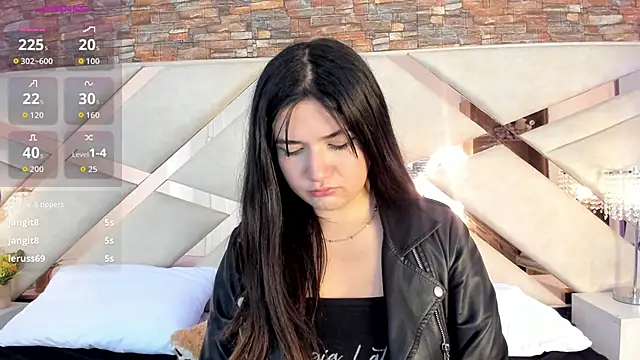 Valery Brand online show from October 2025 11:49:02 AM