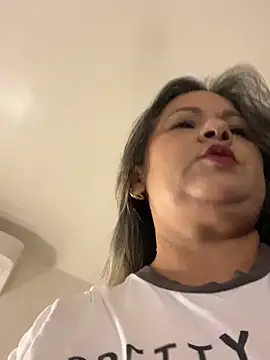 Lucy Milf 474 online show from February 2026 12:11:01 PM