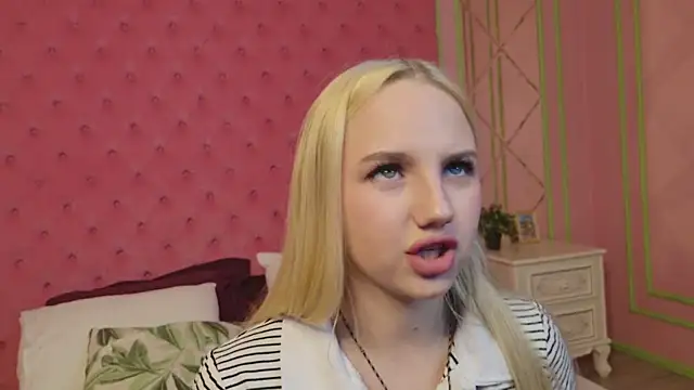 Sky Cutie online show from July 2026 04:27:01 AM