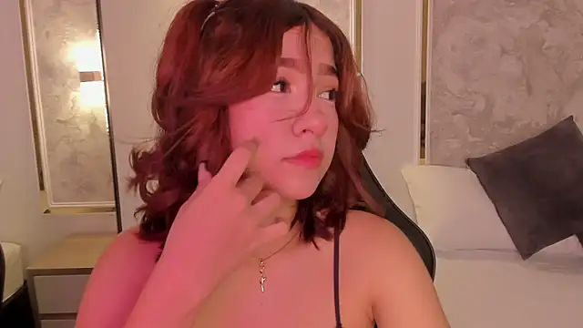 doll eyees  online show from September 2025 02:27:01 AM