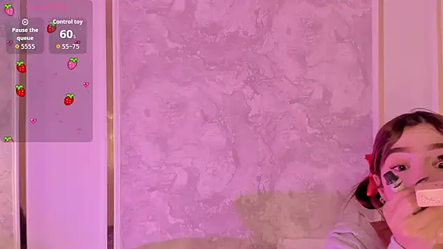 doll eyees  online show from October 2025 02:24:01 AM