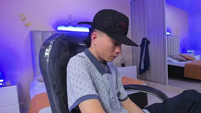 Nascary Fox online show from January 2026 06:46:02 PM