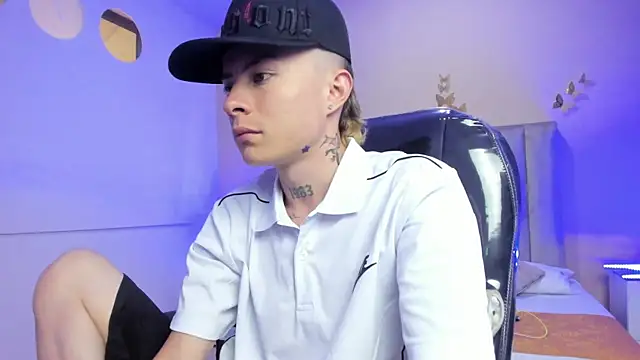 Nascary Fox online show from April 2026 12:58:02 PM