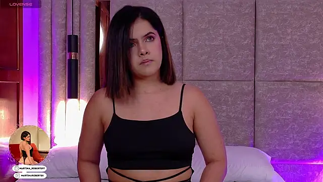 Martina-Roberts- online show from September 2025 03:52:01 AM