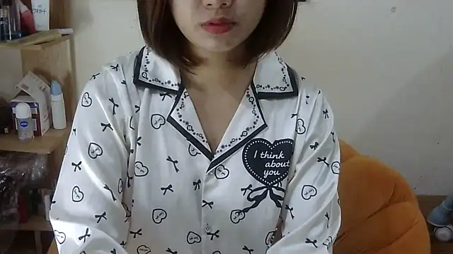 anna-sweet69 online show from November 2025 02:21:01 AM