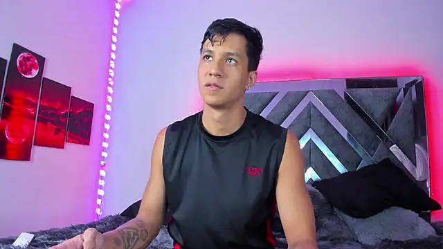 Robertmiller21 online show from September 2025 04:38:01 AM