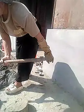 venu00 online show from April 2026 02:22:02 AM