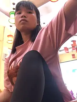 Ngoc-bbi online show from September 2025 08:03:02 AM