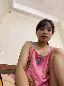 Ngoc-bbi online show from October 2025 11:08:02 AM