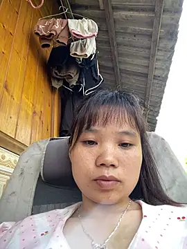 Ngoc-bbi online show from April 2026 01:49:01 AM