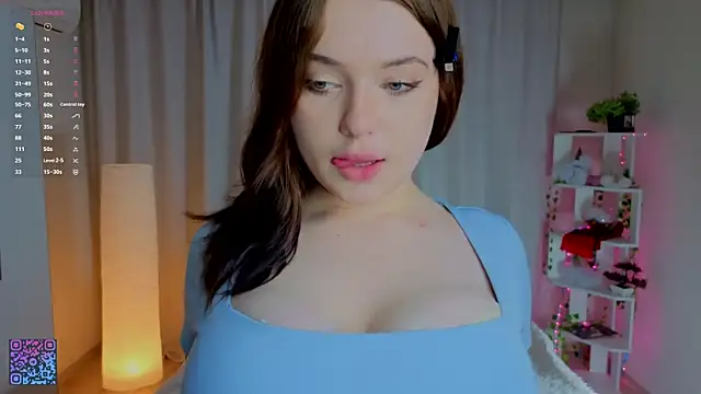 ThuBoppre online show from November 2025 05:35:02 PM