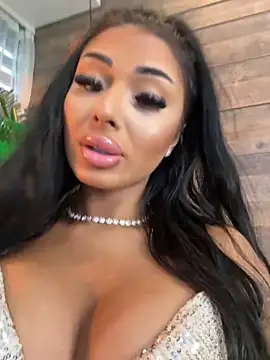 ArabellaPosh online show from September 2025 04:56:01 AM