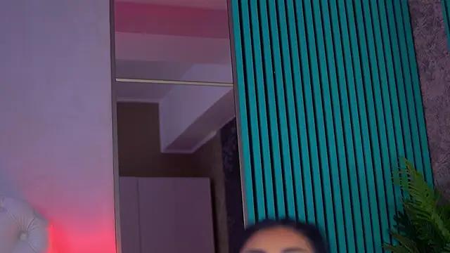 ArabellaPosh online show from December 2025 05:45:02 AM