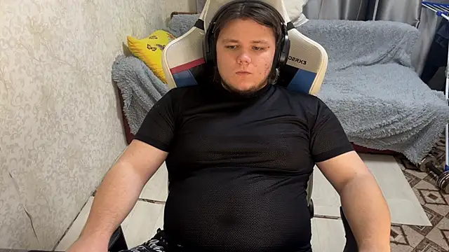 desiredude9 online show from October 2025 06:06:01 PM