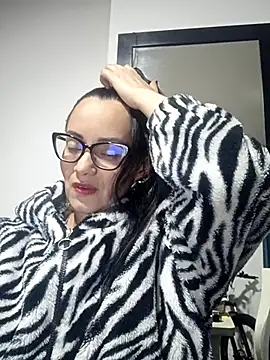 Snapshot of sarita_star chatting on October 2025 01:25:01 AM sarita star online show from October 2025 01:25:01 AM