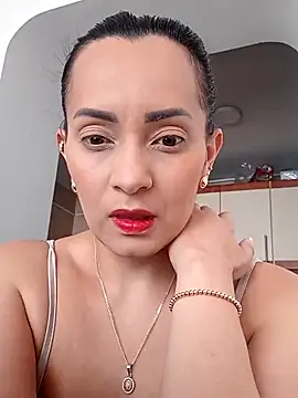 Snapshot of sarita_star chatting on April 2026 04:24:01 PM sarita star online show from April 2026 04:24:01 PM