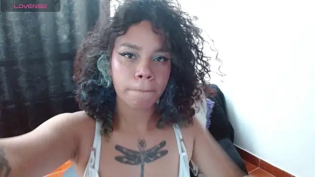 Snapshot of Canela_s1 chatting on May 2026 09:09:01 PM Canela s1 online show from May 2026 09:09:01 PM