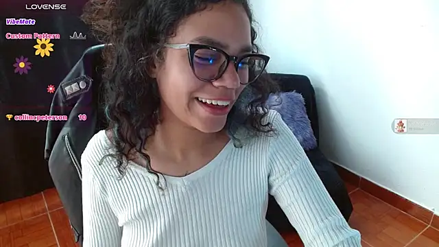 Snapshot of Canela_s1 chatting on May 2026 01:49:02 PM Canela s1 online show from May 2026 01:49:02 PM