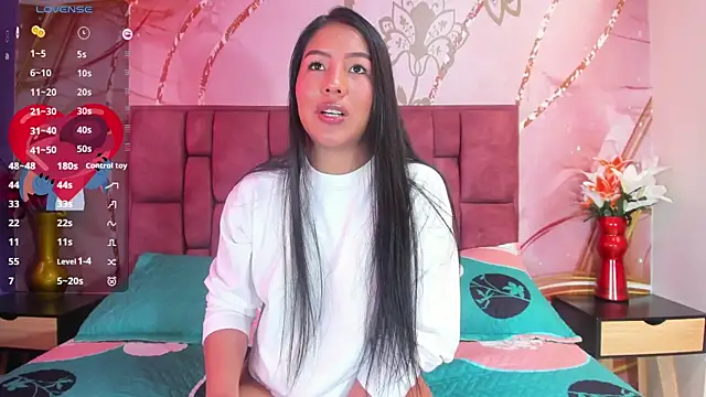 luna maisonn online show from September 2025 08:09:02 PM